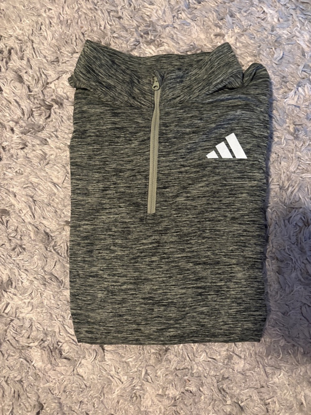 Size 10-12 like new unworn adidas Heathered Dark Gray/Green Quarter-Zip Pullover